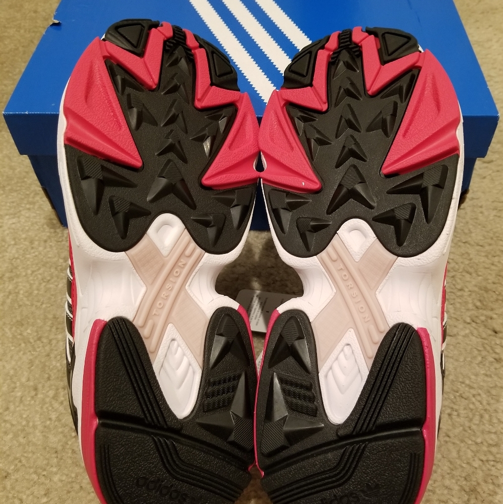 Adidas women Originals Falcon 2000 Casual shoe - Picture 7 of 8